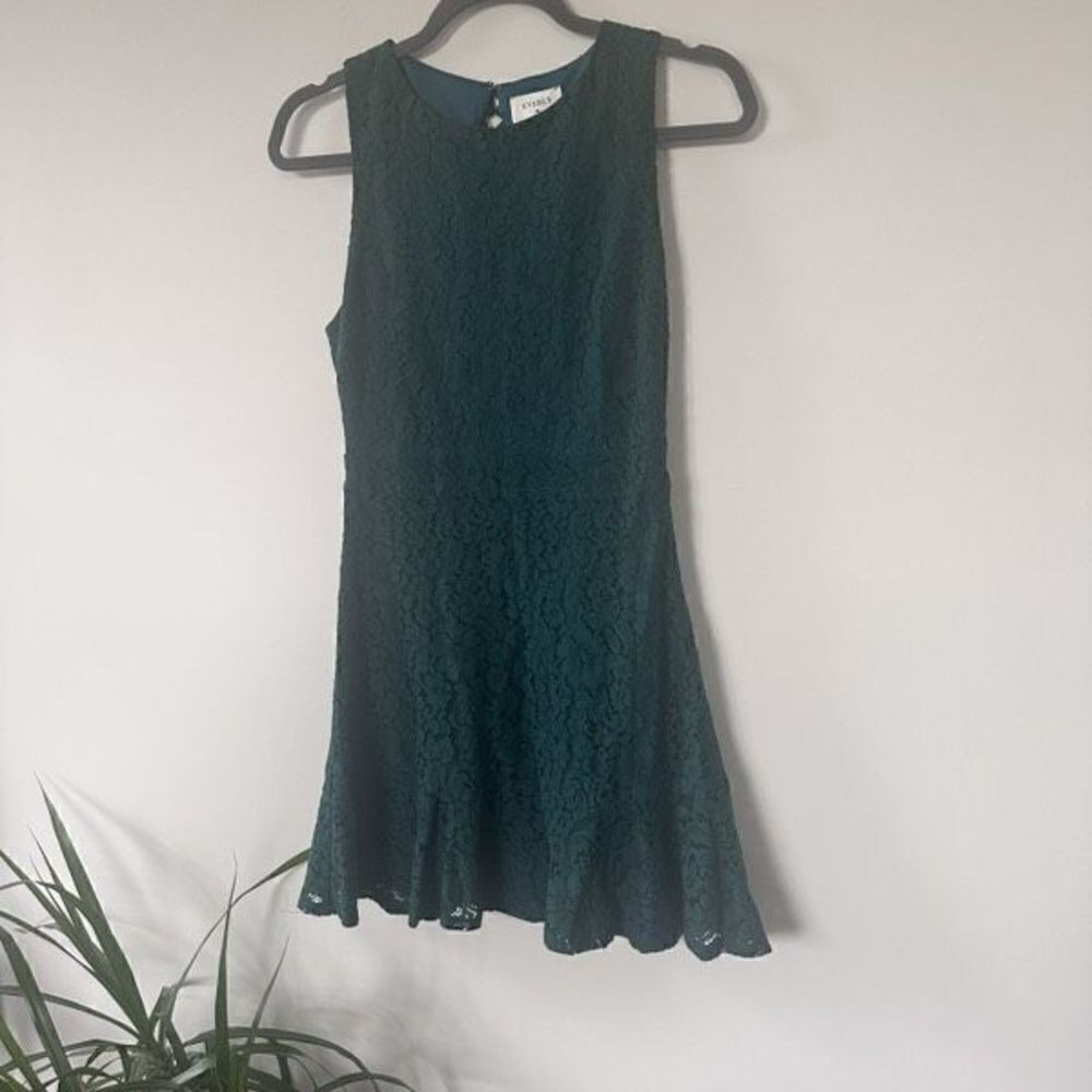 Everly Sleeveless Mini Dress Forest Green Lace Up Back S
